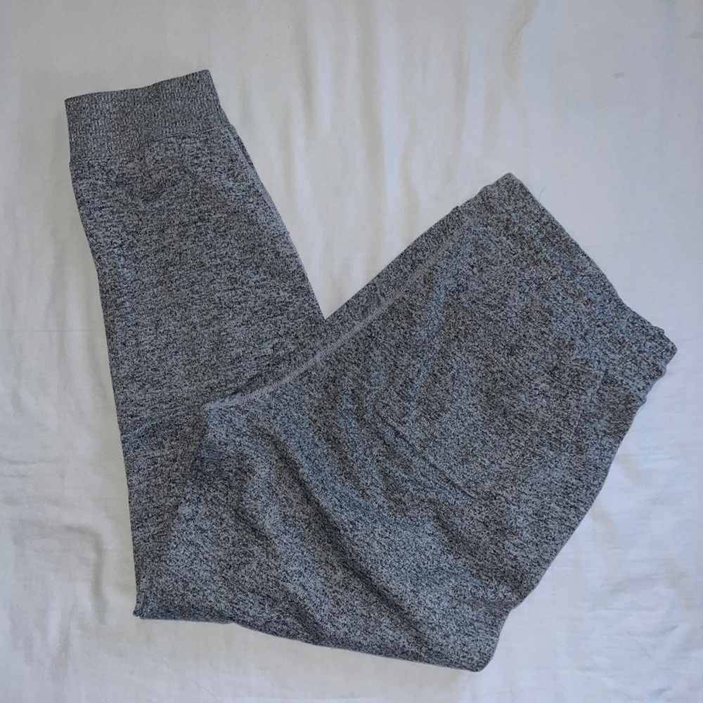 GAP, grey sweatpants (with drawstring), size L